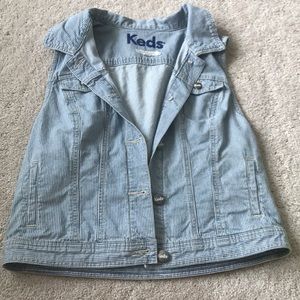 Jean sleeveless jacket